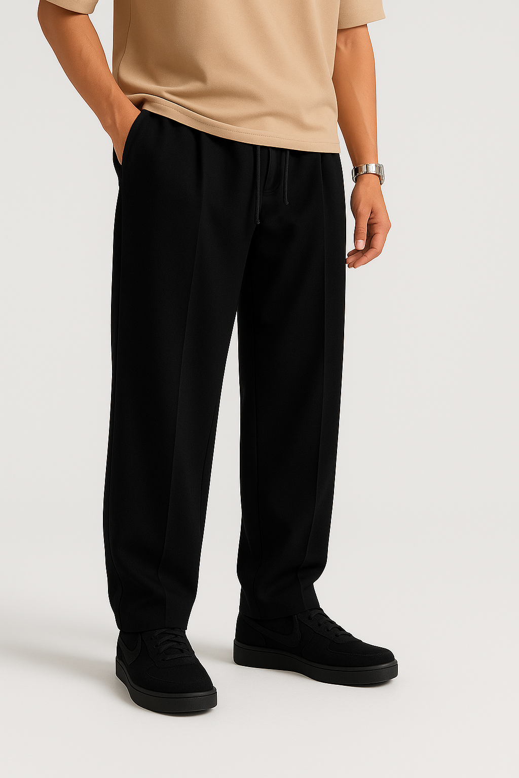 Black Pleated Essential Trouser